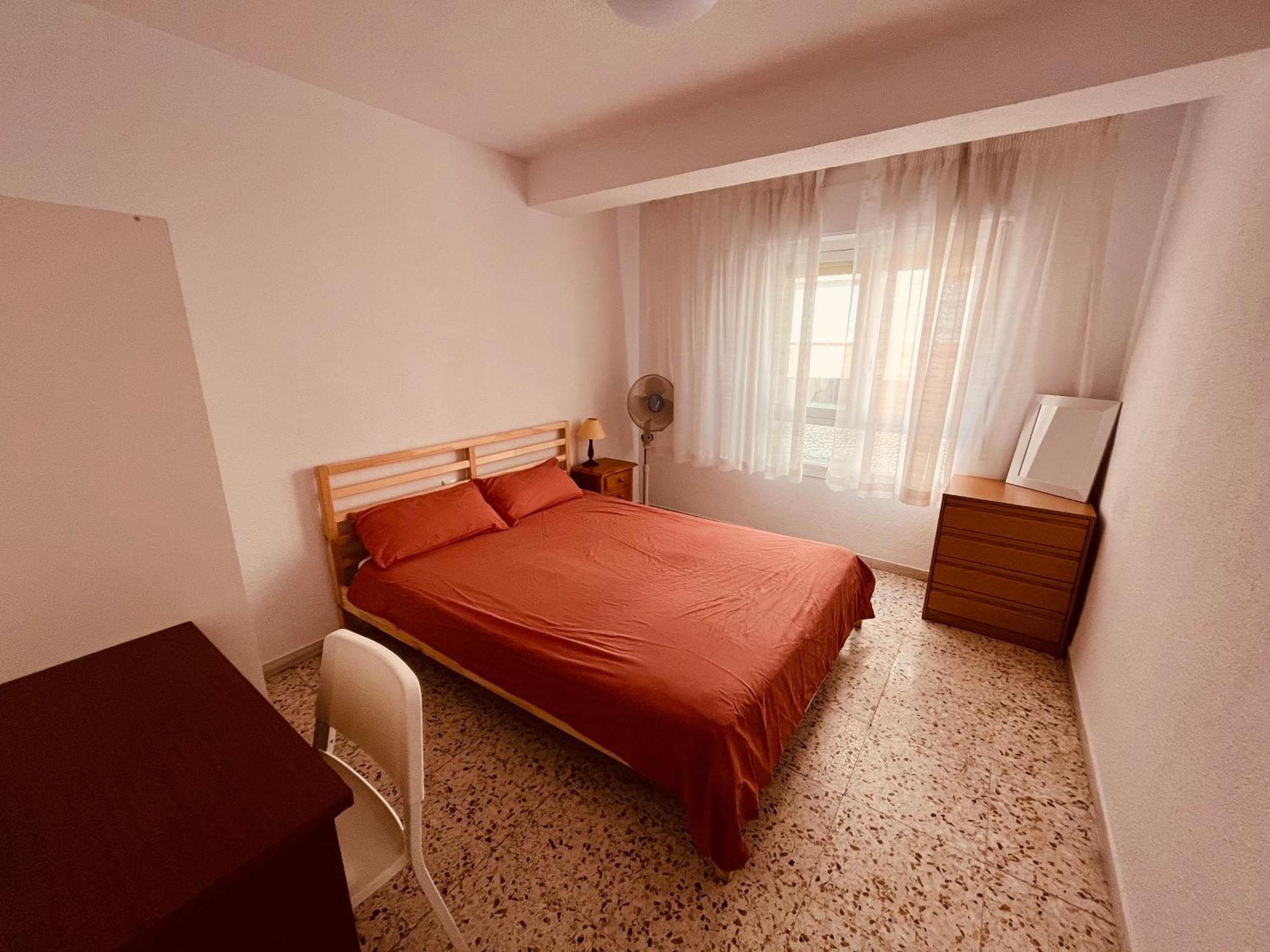 Uroczy Apartament Przy Playa De Los Locos Torrevieja Dış mekan fotoğraf