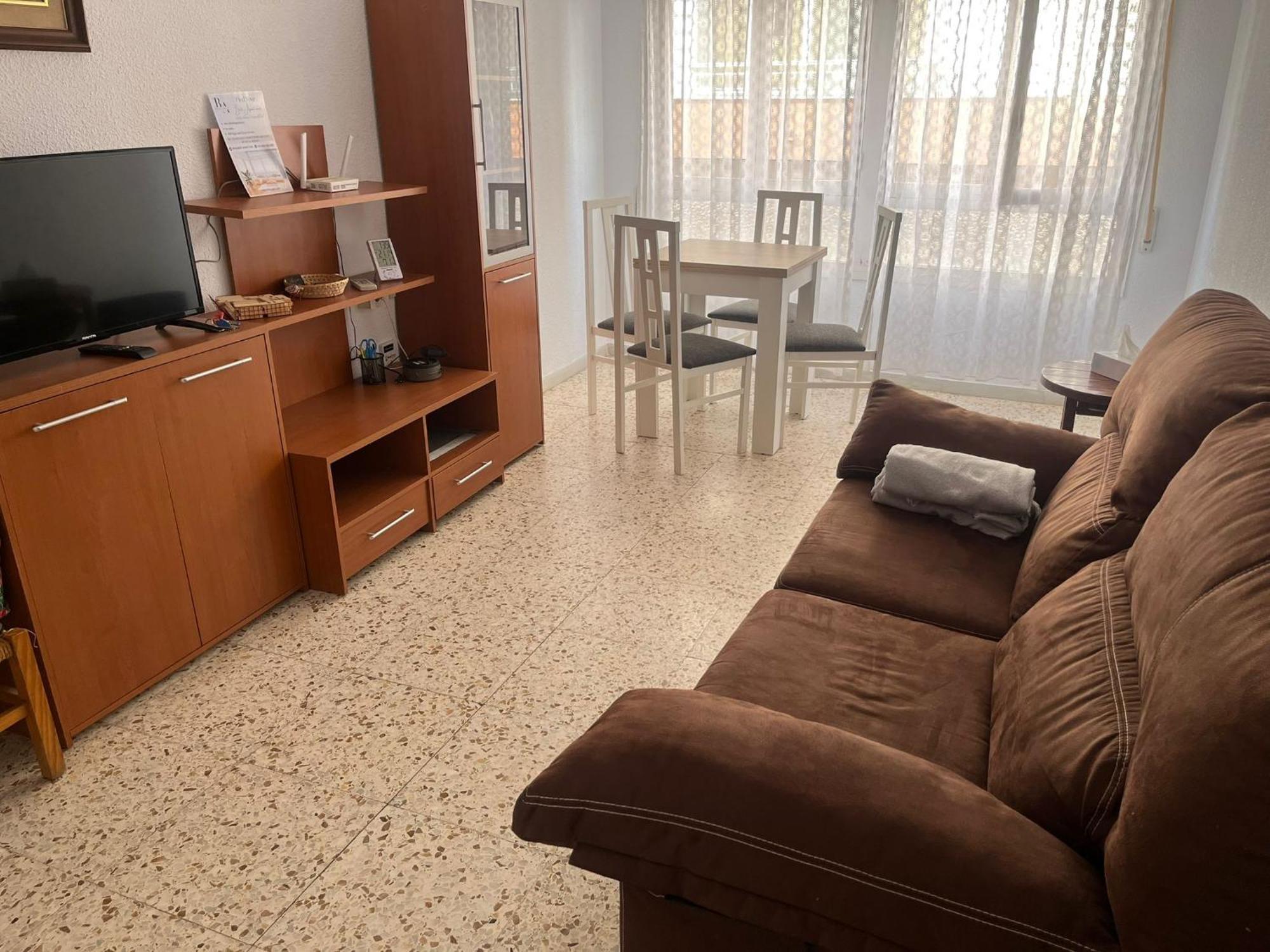 Uroczy Apartament Przy Playa De Los Locos Torrevieja Dış mekan fotoğraf