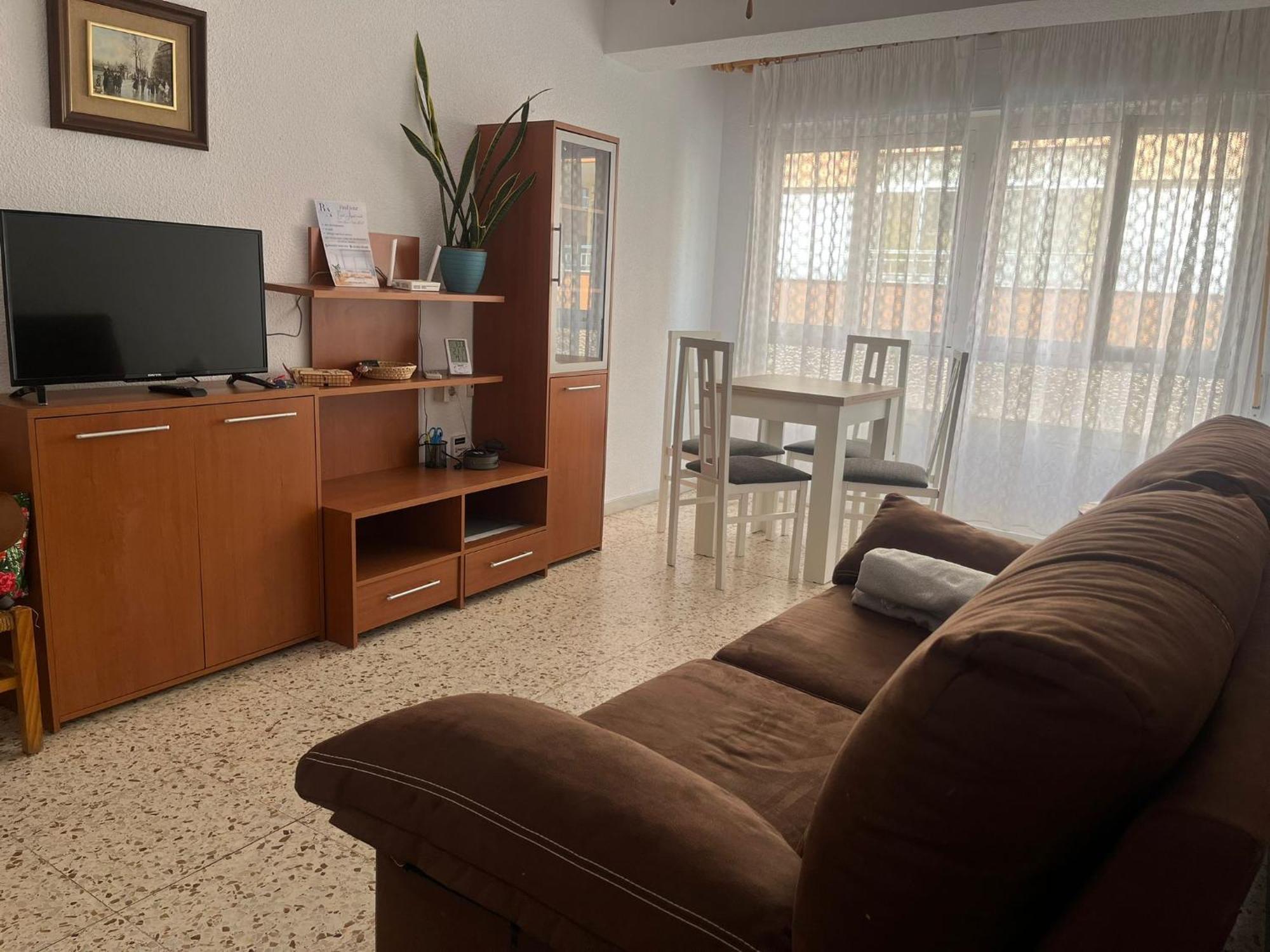 Uroczy Apartament Przy Playa De Los Locos Torrevieja Dış mekan fotoğraf